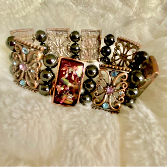 KM Stretch Inlaid Bracelet - Picture 5 of 8